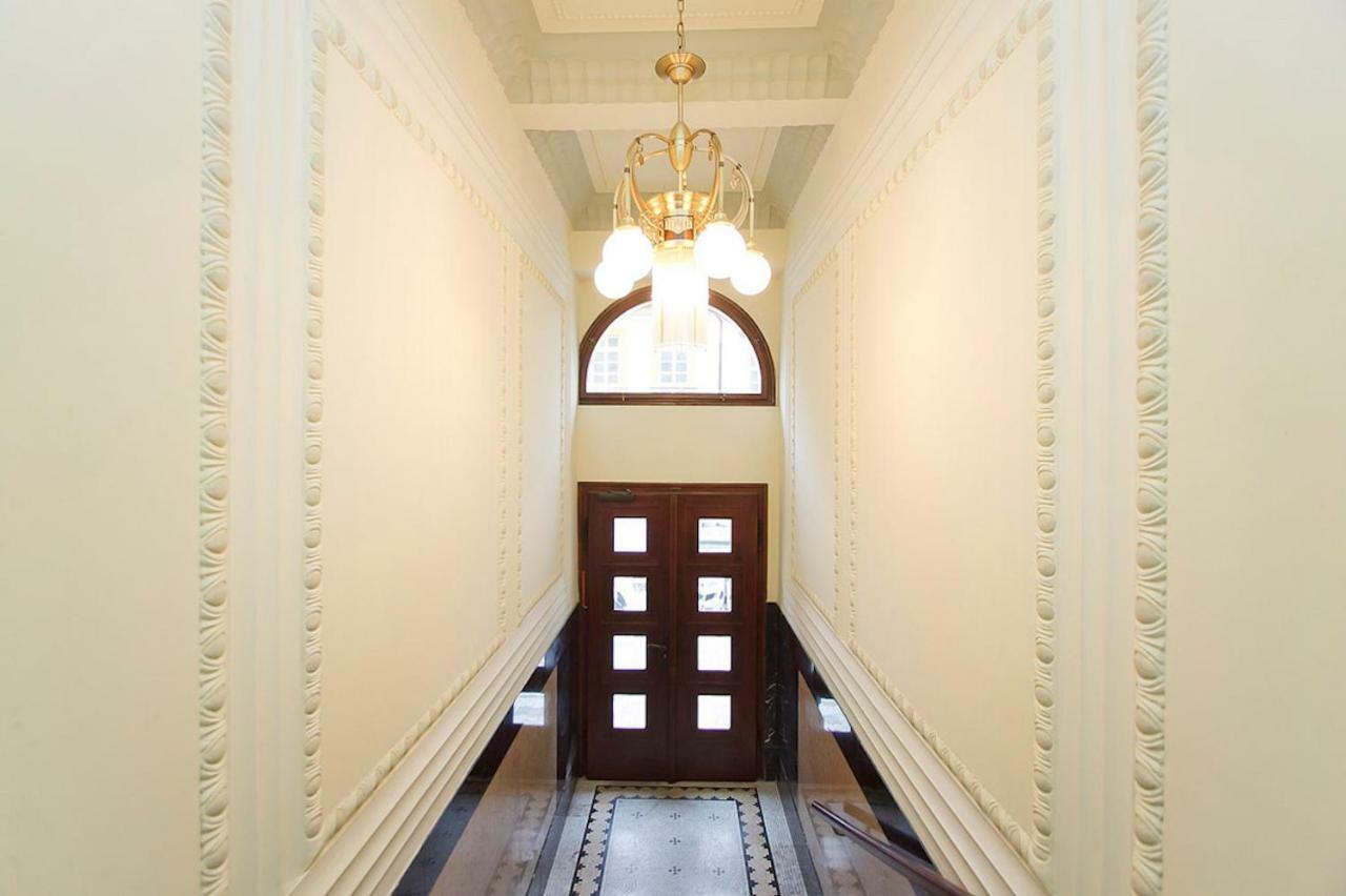 Spacious Elegance In The Heart Of Old Town Praga Exterior foto