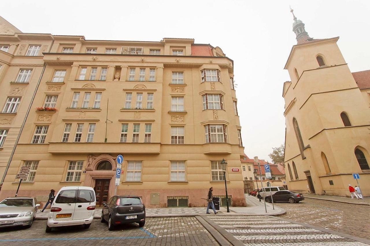 Spacious Elegance In The Heart Of Old Town Praga Exterior foto